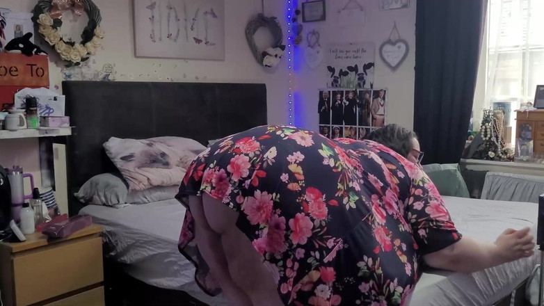 SSBBWLadyBrads: Zeița de dimineață se pregătește pentru plăcere