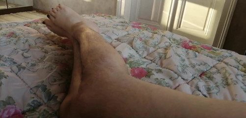 The Antichristrix: Worship my legs