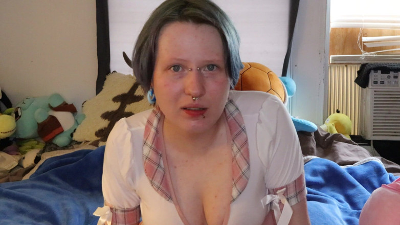 Lori Critter: Naughty girl Overstims