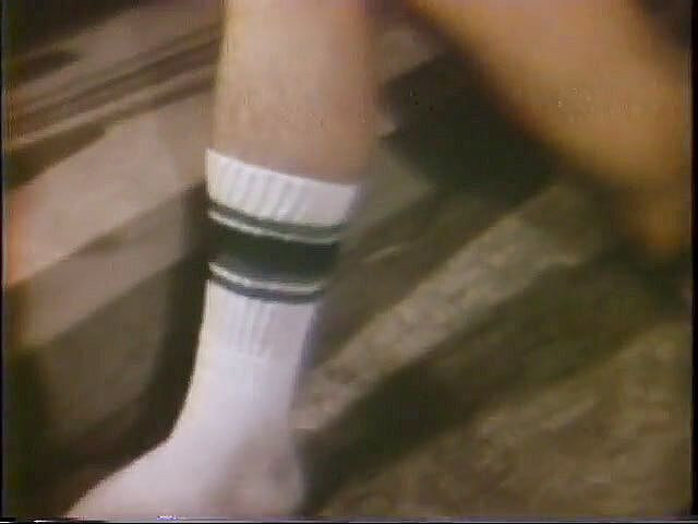 Gays Case: Збудженому гей-чуваку подобається, коли в його дупу проникає величезний стовп