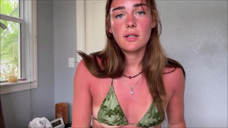 Alex Adams: Kecelakaan sunburn adik tiri kecil - arabella rose - terapi keluarga