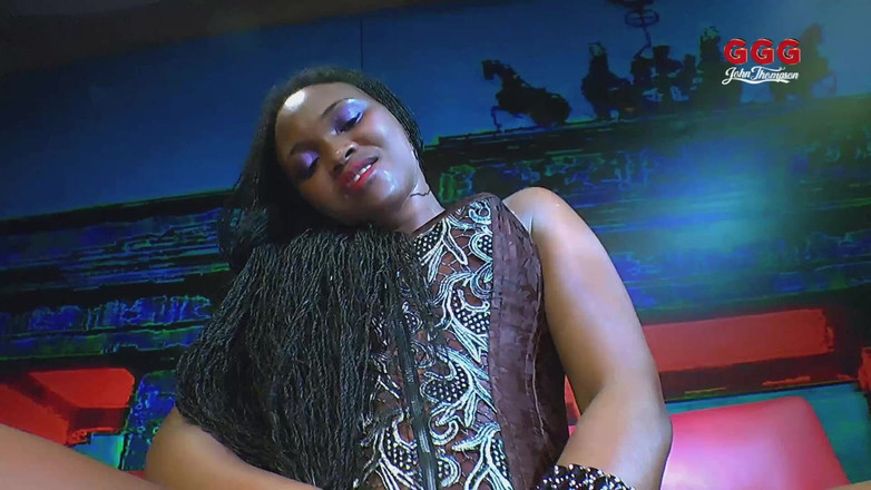 German Hardcore Gangbang GGG: Sperma Vulkan Ebenholz Schätzchen Lutscht Mehrere Schwänze Wild