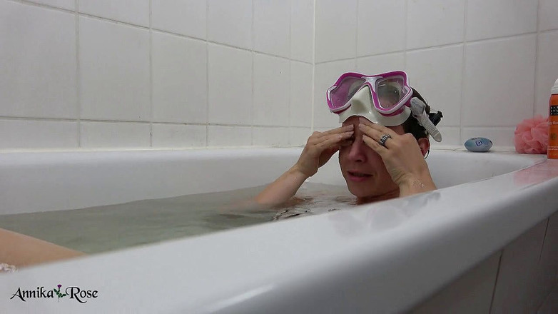 Annika Rose: "Combien de temps puis-je durer sous l'eau ?"