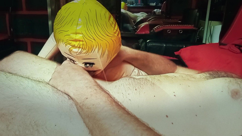 RedBlack: Moje nafukovací přítelkyně má velmi těsnou pusu! V žádném případě mi...