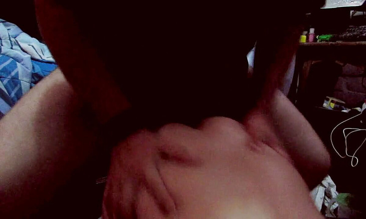 Glowfox Productions: Pantat bahenol cowok pantat montok ini dientot habis-habisan sama kontol...