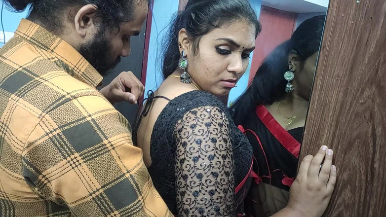 Vaigavarun45: Mallu Couple Hot Fuck in Saree, Saree Removal and Hot...