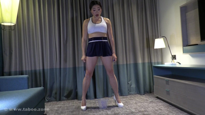 PeeFetish: 긴 오줌 콘테스트 - 모음집