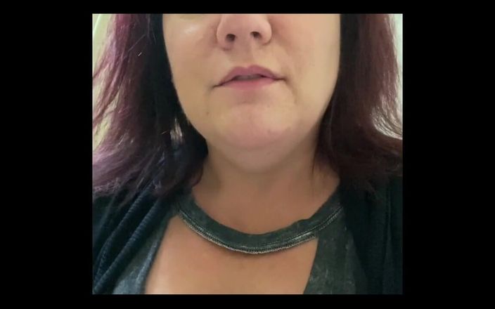 Ms Amanda: 昨天遇到一个同事。不得不在浴室里照顾它。为什么不记录它。