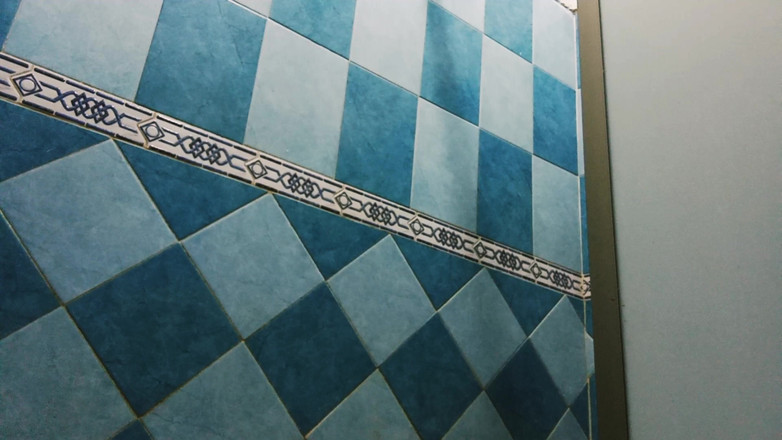 Karmicoxv: Moja dziewczyna bierze prysznic