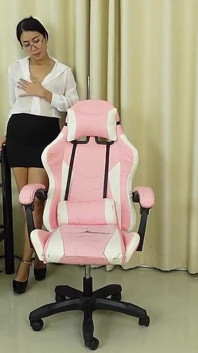 Sexy Asian Teacher Masturbates