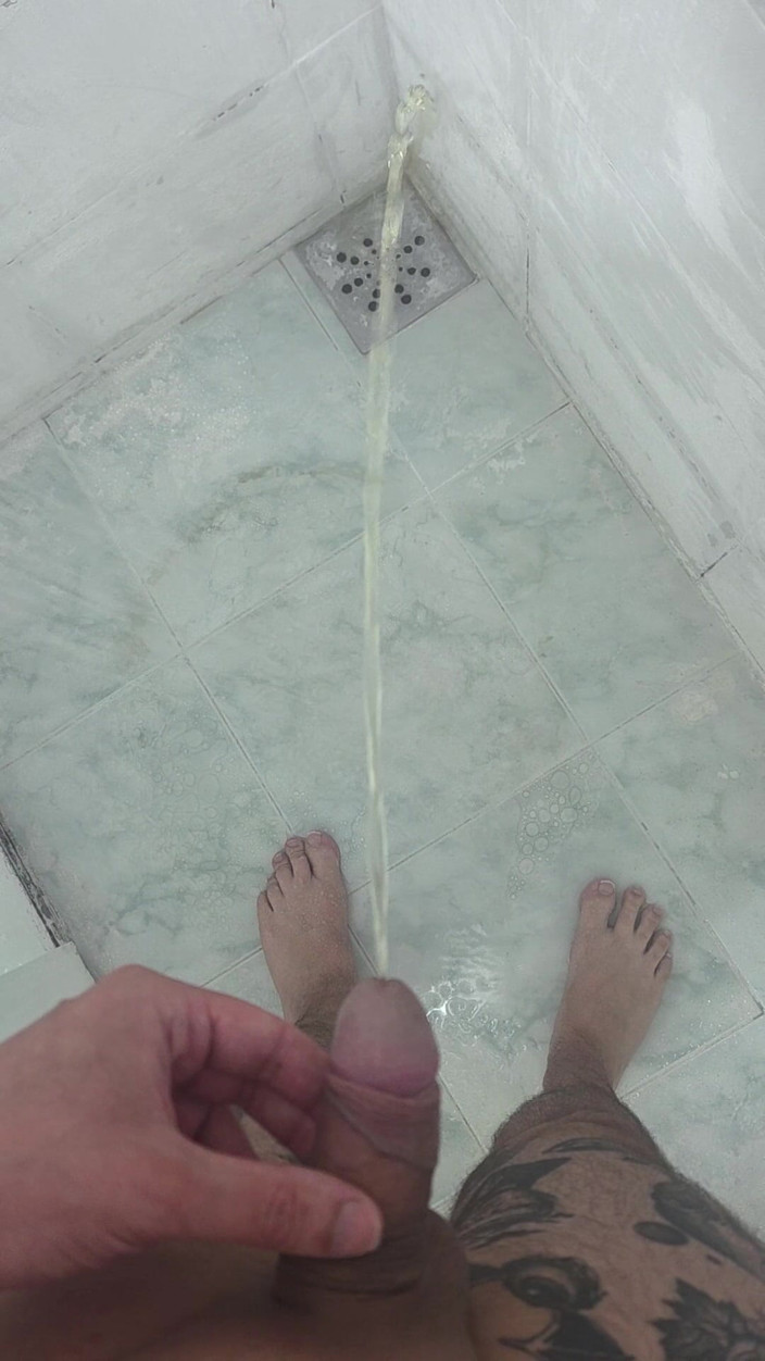 Lkdick8: Pee Fetish