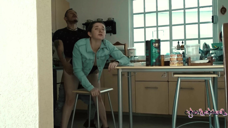 Candy Camille: Трахаю по всему дому