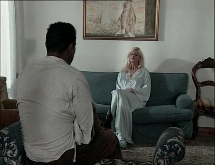 Black Sinner: Krásná blondýnka s velkými prsy miluje velký péro v ústech v...