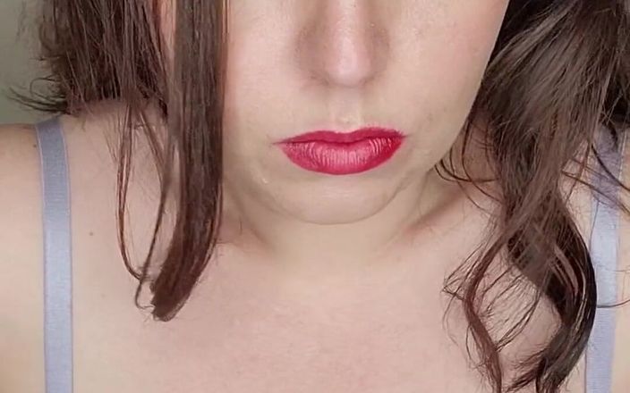 KinkyKatie: Então eu ia apagar isso, eu me encolho tão duro...