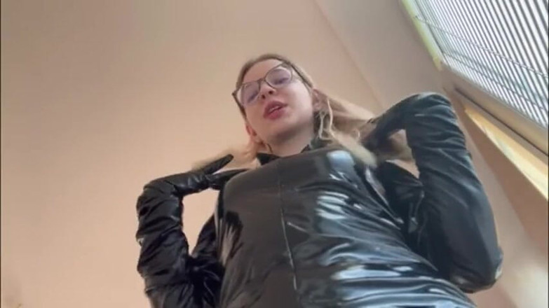 Goddess_Bella_Rae: La dea della dominazione femminile ti rende schiavo asmr