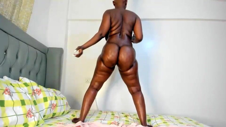 Big black clapping booties: Jack Off Ke Pantat Behemoth Berkepala Lampin Saya, Episod 1083