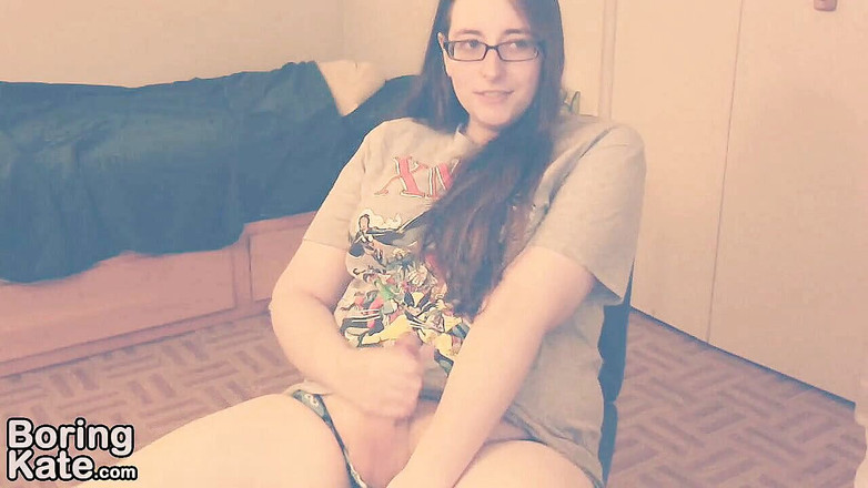 Boring Kate: Kate는 사정할 때까지 자지를 쓰다듬어 - 오디오 없음 -