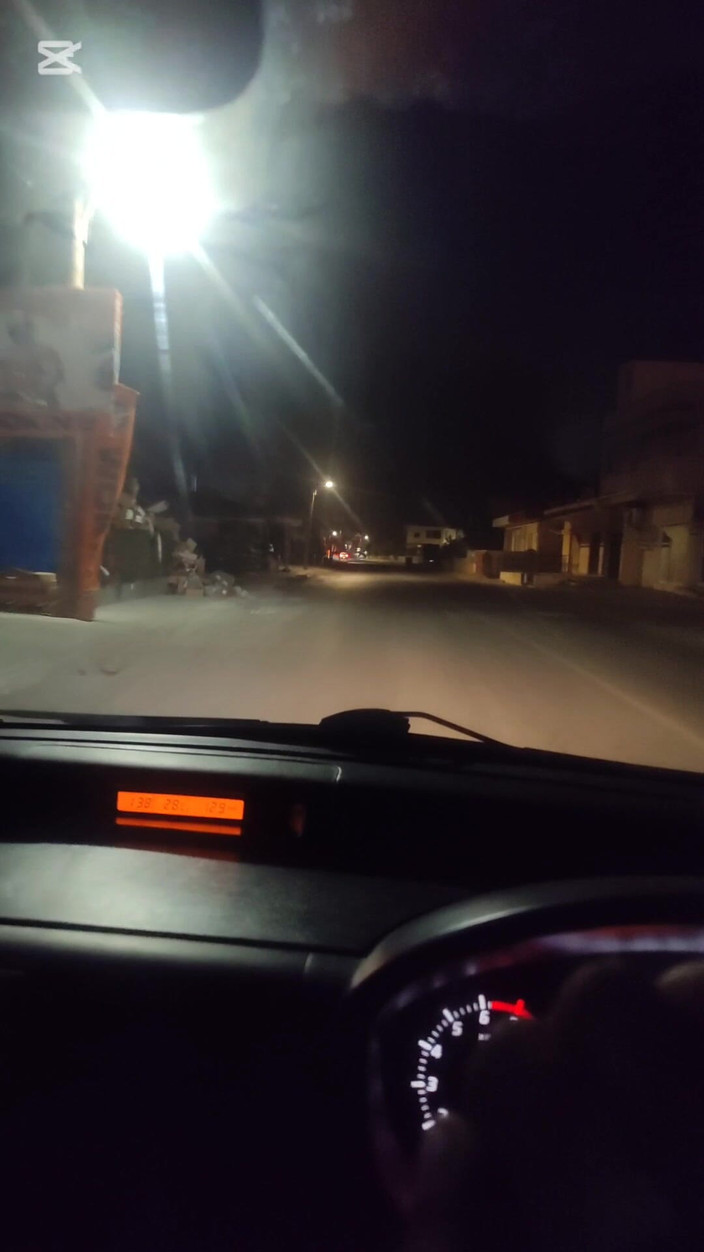 Kaa696868: Kåt stor röv tonåring Få kuk kuk bakifrån i bilen