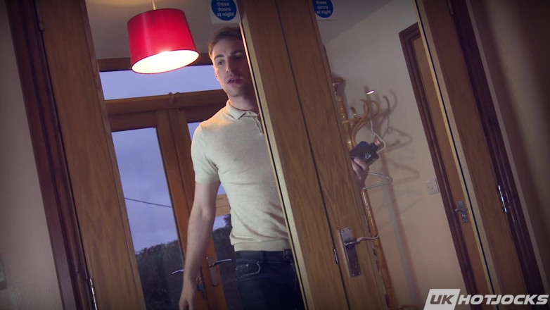 UK Hot Jocks: Idąc do całej drogi
