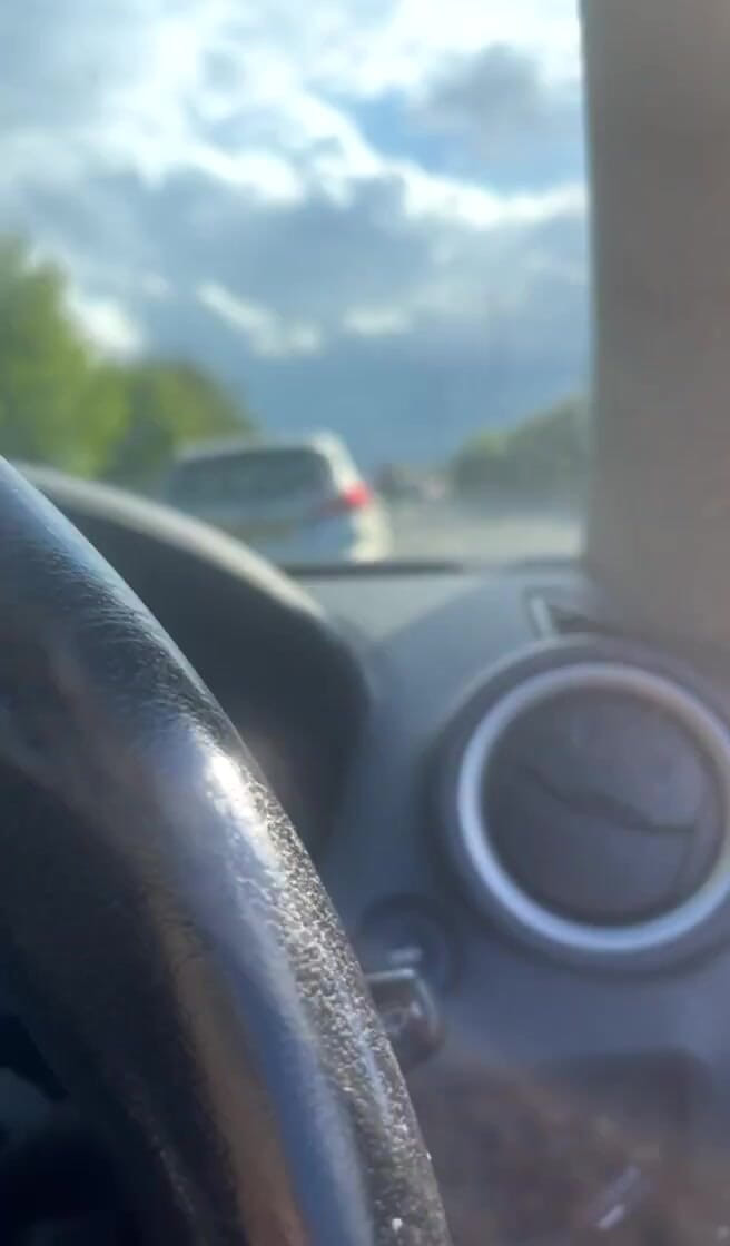 jay jenson: Am fost masturbare în timp ce într-un blocaj de trafic Ahah pula...