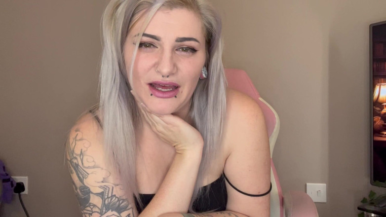 EeveeXo: Cheating Girlfriend Makes You Eat a Guys Cum