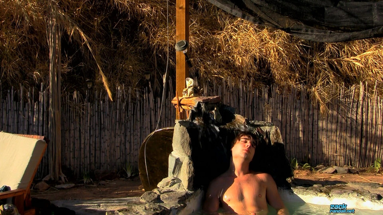 Zack Randall: Ngocok kontol sampai muncrat di luar ruangan sampai muncrat