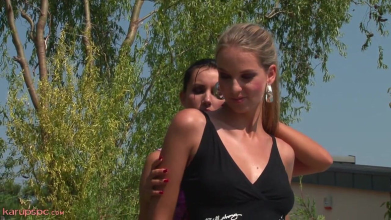 Karups: Melisa i Veronica