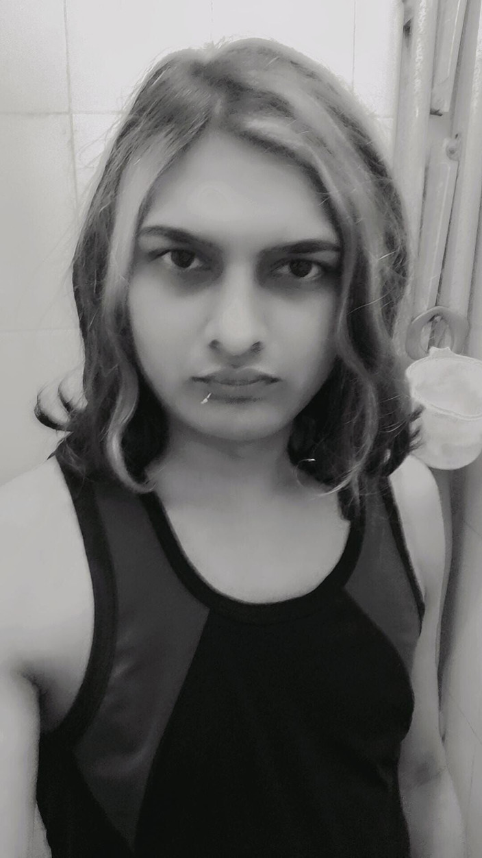 Zoyasazadai: Zoya Shezadi in a Happy Birthday Gift for Good Night...