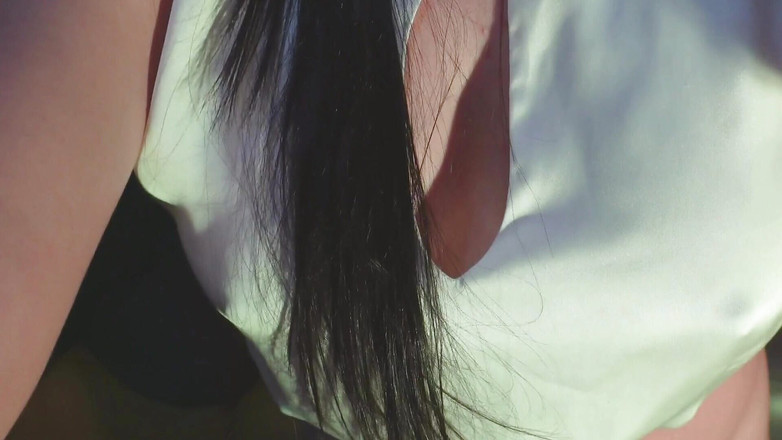 emycam: 새엄마와 바람을 피웠다