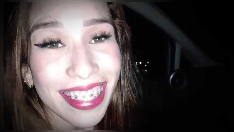 Katty Blake: Noční procházka po městě a anální creampie s nadrženou courou...