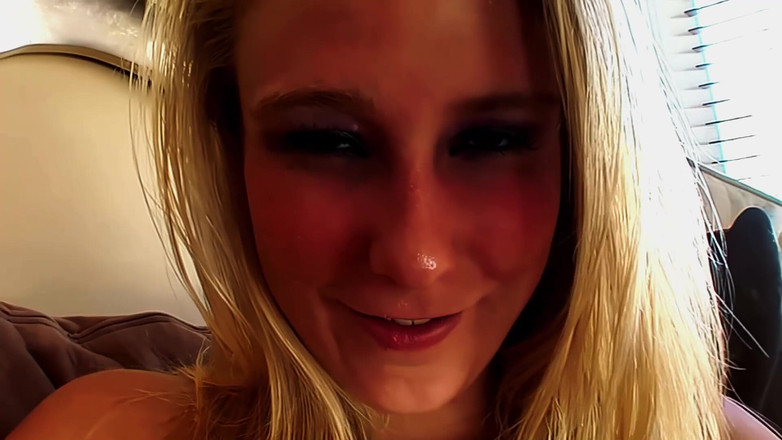 FapFlare: Natasha Nice follada por el coño y cubierta de un...