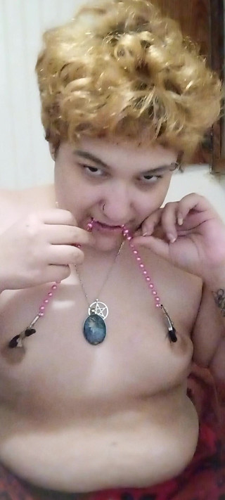 PrinceDez: 작은 젖탱이의 젖꼭지 클램프