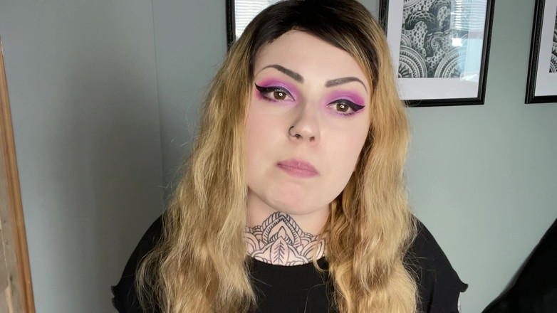 Miss Valentina: Порки делают тебя жесткой