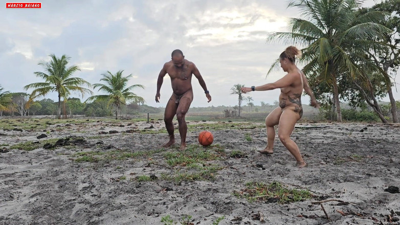 MARCIO BAIANO: Permainan sepak bola itu sangat membosankan lebih baik untuk berhubungan...