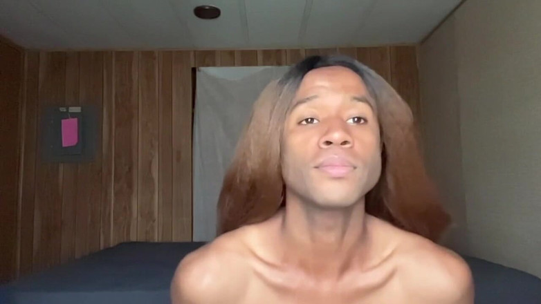 Karma Rainbow Smith D: Американські чоловіки чи міжнародні чоловіки обожнюють мене найбільше?