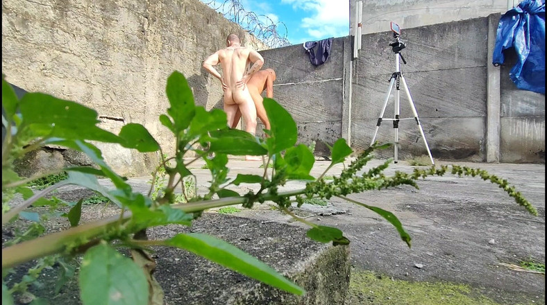 carmonaoficial: जंगल में कैमरा फिल्मों दो विषम कमबख्त