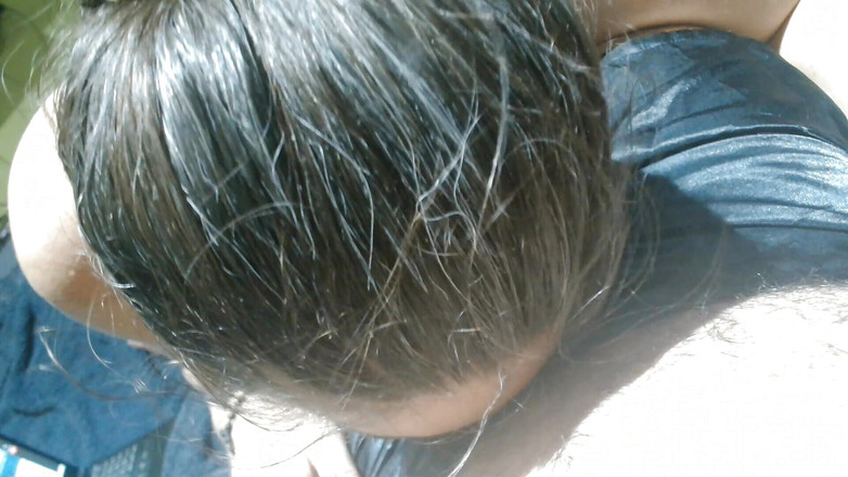 Bellaboo: 狠狠地吮吸丈夫的鸡巴