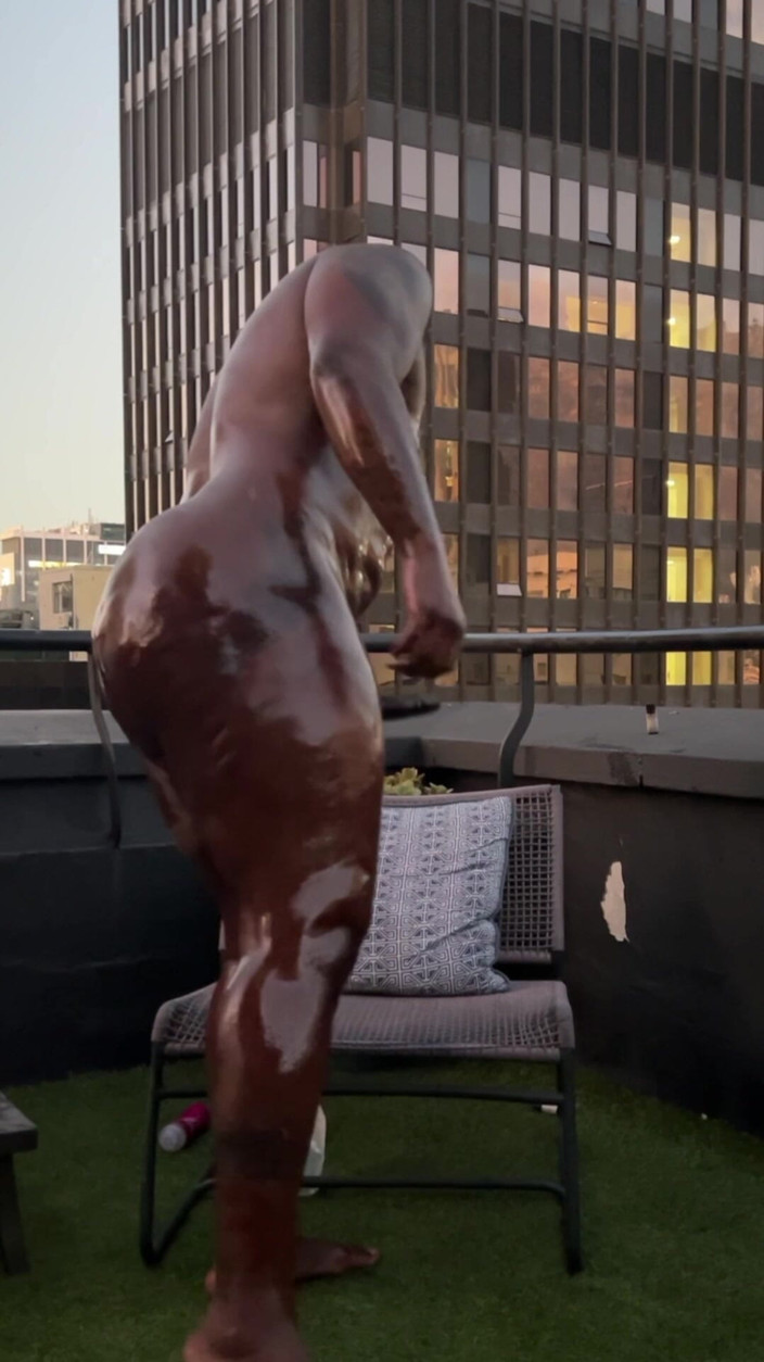 DADDYBLACKXXX: 야외에서 자지를 따먹고 트위킹하는 거유 흑인 자지