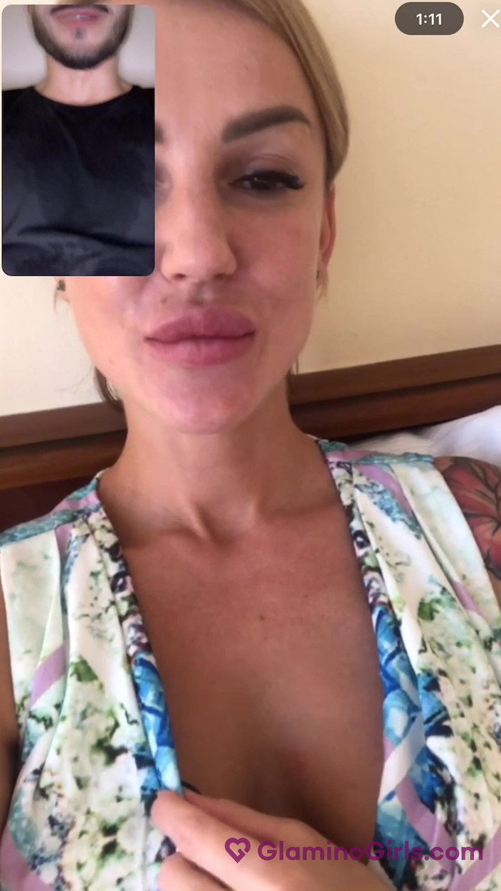 Glamino Girls: Glamino Babe 5 - část 1 sexy chat s Elen Million