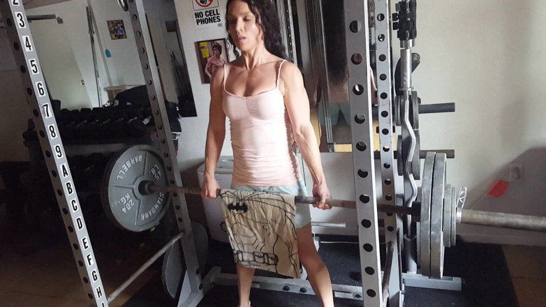 Pervy Studio: Weight lifting
