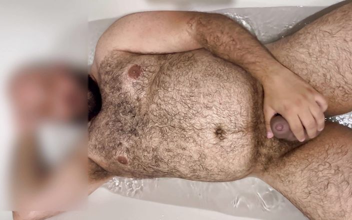 Furrycubster: Extended: Uncut Hung Bear Getting Hard in the Bathtub with...