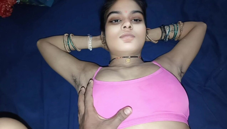 RAKP355: Нова індійська тітонька має секс, індійська красуня