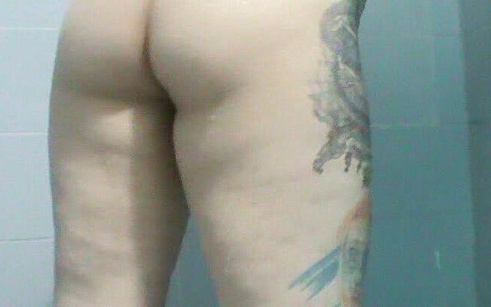 Hannah Nicole Vela: My ass is very horny.