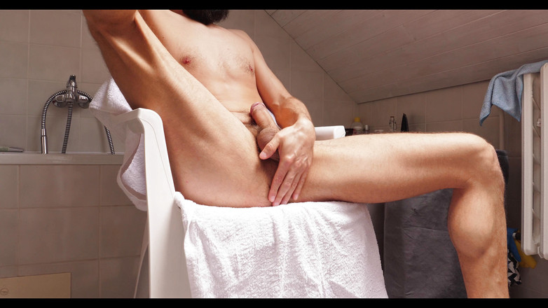 Jerking studs: Badezimmer wichsen