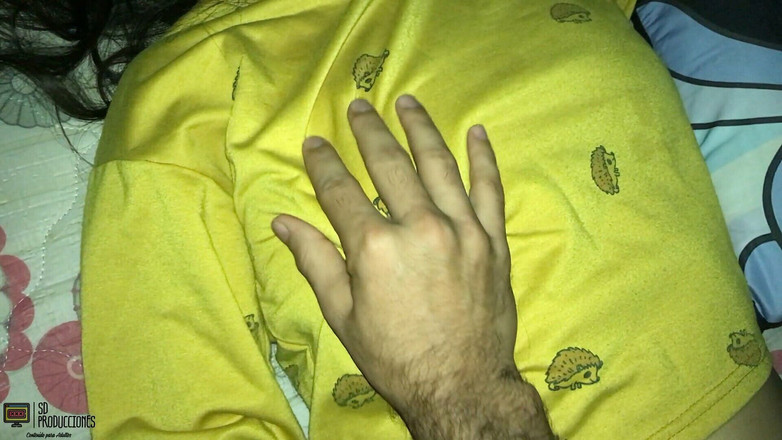 Emma vict: Svegliarsi con una buona scopata con la mia sorellastra arrapata...