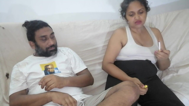 Tina Baby: لقيت عجوزة هندية قديمة بتتبول تحت السلم وعاقبتها 2