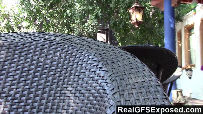 Real GFs Exposed: Cock hungry blonde babe Scarlett Red gets pounded outdoors