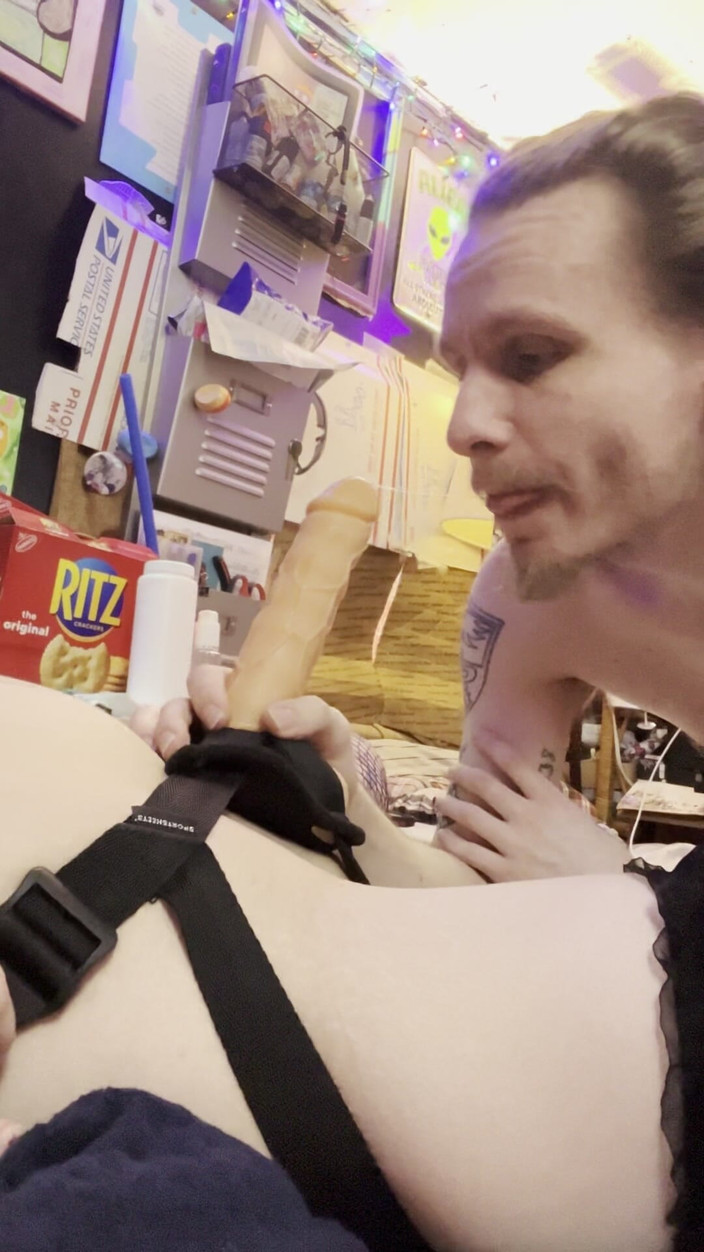 Nordic Roots & Teabeanie Scott: 彼の顔を釘付けディープスロート