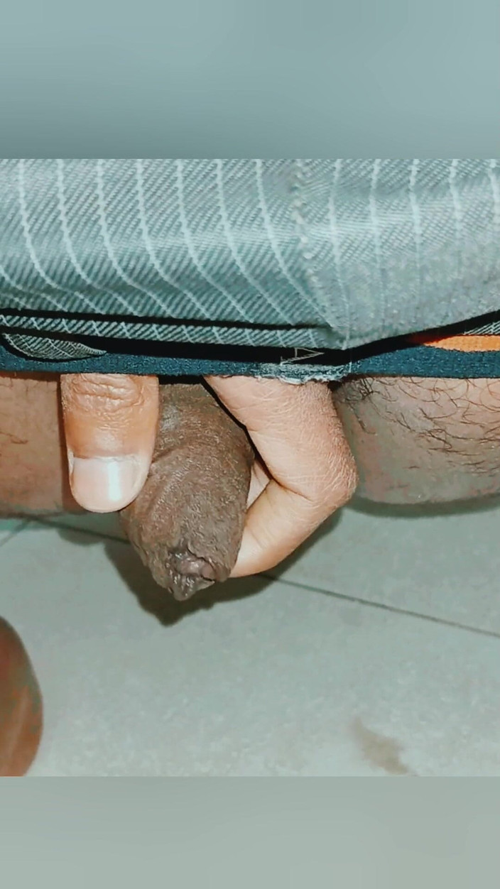 Hot sexy Sneha: Chcaní v dívčí koupelně