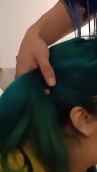 Brazilian Miku Gets Stuck on the Stairs and Kaito Gives Her More Than a Hand
